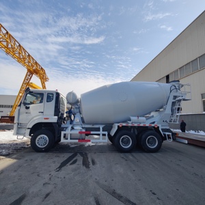 Bon <span class=keywords><strong>prix</strong></span>, nouveau camion malaxeur à béton Howo NX 20m3 9 cubes 12 mètres cubes diesel autochargeur - Product Image 4