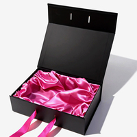 Boîte d'emballage personnalisée en feuille d'or pour extensions de cheveux biodégradables, avec doublure en satin et logo, taille optimale