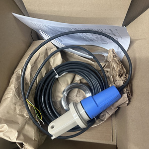 Sensor de Conductividad Inductiva Endress+Hauser CLS54D Memosens, Higiénico, Tri-Clamp, OEM, IP68, para Alimentos y Bebidas - Product Image 4