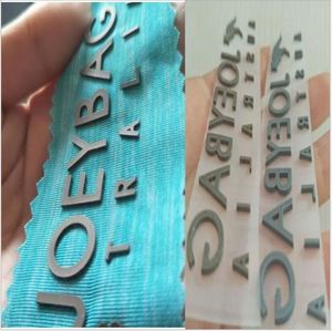 Étiquettes de vêtements en silicone souple 3D à transfert thermique pour vêtements, prix de gros - Product Image 3