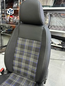 Ensemble complet de housses de siège de voiture en cuir nappa avec logo personnalisé, confortable et élégant, pour <span class=keywords><strong>Volkswagen</strong></span> <span class=keywords><strong>Golf</strong></span> - Product Image 4