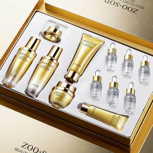 Ensemble de soins de la <span class=keywords><strong>peau</strong></span> OEM 12 pièces, fond de teint liquide, sérum éclaircissant, collagène, or, vitamine E pour un usage quotidien, à la maison, en voyage, en cadeau - Product Image 1