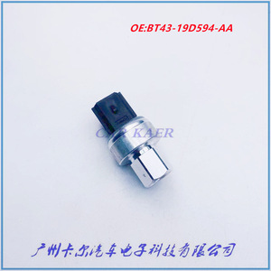 เซ็นเซอร์วัดแรงดันเครื่องปรับอากาศฟอร์ด BT43-19D594-AA แบบเกจวัด พร้อมเกลียวยึด ใช้เทคโนโลยี Piezoresistive - Product Image 2