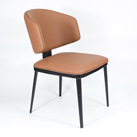 Direct usine : Chaise de salle à manger moderne et confortable, chaise à dossier rembourré avec structure en fer noir pour la maison, les restaurants, les cafés, et les salons.