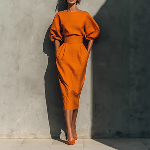 Abito <span class=keywords><strong>Elegante</strong></span> da Donna Stile Primavera-Autunno <span class=keywords><strong>con</strong></span> <span class=keywords><strong>Scollo</strong></span> a Barca e Linea ad A, Abbinato a Top <span class=keywords><strong>con</strong></span> Maniche a Sbuffo e Gonna Plissettata a Vita Alta - Product Image 1