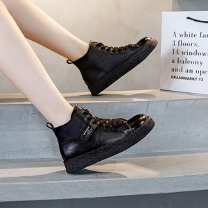 Moda moda moderna di lusso <span class=keywords><strong>scarpe</strong></span> alte in pelle stile coreano semplice Casual piccole <span class=keywords><strong>scarpe</strong></span> <span class=keywords><strong>bianche</strong></span> per uomo e <span class=keywords><strong>donna</strong></span> - Product Image 3