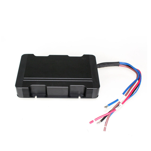 Battery Storage 30A 48V Lifepo4 Dc to Dc Charger With Built in Alternator Mppt Buck Converter Conversor Cargador De Bateria 12V