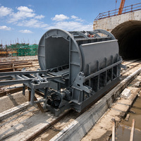 Camion benne rotatif pour mines offrant une productivité exceptionnelle dans les espaces confinés, avec des dimensions compactes et une densité de puissance élevée