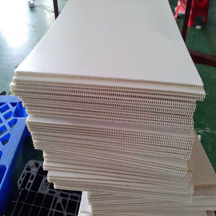 Recycled Plastic Sheet 4x8 Durable Eco-Friendly