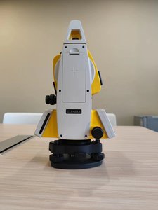 เครื่องวัดมุมแบบ Total Station รุ่น Hi-target ZTS-420L8 ระดับมืออาชีพ พร้อมหน้าจอสี และระบบ Non-prism ระยะ 800 เมตร ความแม่นยำ 2 วินาที สำหรับงานสำรวจ - Product Image 3