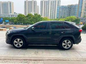 Toyota <span class=keywords><strong>RAV4</strong></span> Honka Urban-Focused SUV Negro Gasolina <span class=keywords><strong>2022</strong></span> Modelo 2.0L CVT Volante a la izquierda 2WD <span class=keywords><strong>Style</strong></span> Edition Excelente Estado - Product Image 2