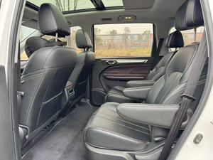 Trumpchi M6 : Confort spacieux pour chaque voyage en famille où les souvenirs rencontrent la route. - Product Image 4