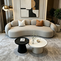 Canapé de salon en bois de forme irrégulière style crème, design minimaliste de style européen pour la décoration intérieure