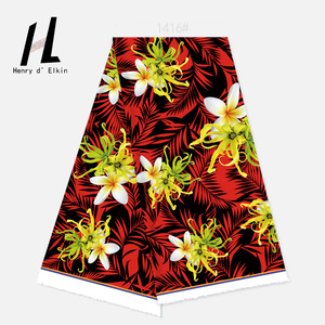 Tessuto in Poliestere con Stampa Floreale Frangipani <span class=keywords><strong>e</strong></span> Ylang Ylang per Camicie <span class=keywords><strong>e</strong></span> Abiti in Stile Resort delle Isole del Pacifico <span class=keywords><strong>e</strong></span> Abbigliamento da Spiaggia - Product Image 2