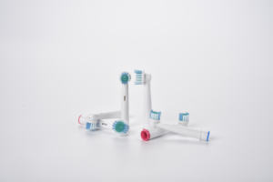 Têtes de <span class=keywords><strong>brosse</strong></span> à dents <span class=keywords><strong>oral</strong></span> <span class=keywords><strong>b</strong></span> <span class=keywords><strong>Prix</strong></span> de vente directe d'usine <span class=keywords><strong>Brosse</strong></span> à dents électrique populaire pour adulte pour <span class=keywords><strong>oral</strong></span> - Product Image 4