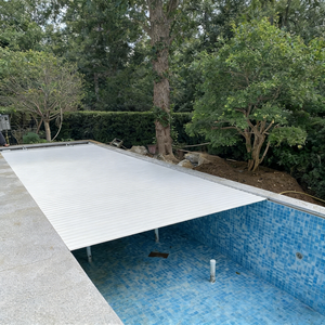 Cubierta Automática Eléctrica para <span class=keywords><strong>Piscina</strong></span> de Láminas de Aluminio con Protección UV, Tamaño Personalizable, 110V/220V, para Aislamiento en <span class=keywords><strong>Invierno</strong></span> - Product Image 5