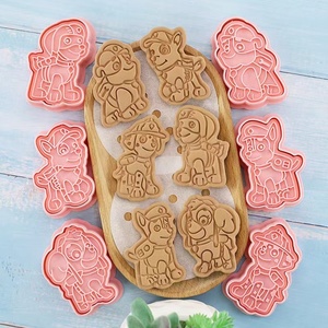 2023 gran oferta, molde cortador de galletas de perro de dibujos animados, molde <span class=keywords><strong>para</strong></span> galletas, herramienta de Fondant de caramelo <span class=keywords><strong>para</strong></span> hornear Diy <span class=keywords><strong>para</strong></span> decoración de pasteles, proveedores - Product Image 2