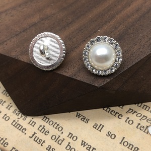 Abbigliamento da donna di alta qualità con bottoni eco-friendly strass con zircone cubico stinco per abiti da cucito - Product Image 3