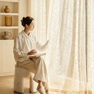 Tende in garza ricamate Moon Branch, velate decorative in stile francese color crema, per finestre angolari, vendita all'ingrosso al metro - Product Image 1