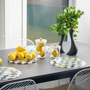 Assiettes de présentation en acrylique élégantes, carrées, de 13 pouces, en blanc, argent, vert, bleu, rose, <span class=keywords><strong>rouge</strong></span>, noir, pour mariage, en vrac - Product Image 5