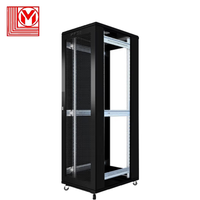 L'armoire réseau à grande échelle 42U est utilisée pour le support de serveur de porte hexagonale en maille dans le centre de données