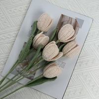 Nuevo estilo flor artificial tulipán ganchillo flores de Navidad decoración del hogar punto ganchillo tulipán flor regalo del Día de San Valentín