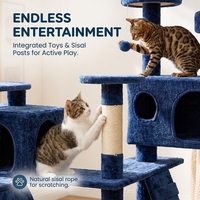 Arbre à chat multi-niveaux OEM personnalisé avec rampes, échelles et poteaux à gratter en corde de sisal, idéal pour les centres de jeu pour chats en gros