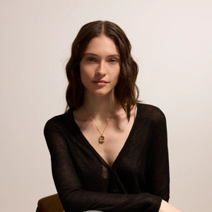 <span class=keywords><strong>Collana</strong></span> con Ciondolo Portafoto Trasparente in Acciaio Inox Placcato Oro 18K con Zirconi Apribile Catena Retrò per Clavicola - Product Image 3