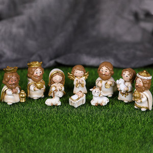 Regalos de Navidad Dibujos animados Jesús nació pesebre adornos Figuras vírgenes Artesanías de <span class=keywords><strong>resina</strong></span> Iluminación para el hogar decoraciones Escultura - Product Image 4