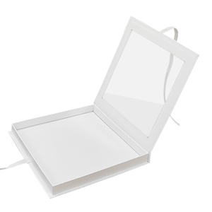 Boîtes cadeaux en carton écologiques personnalisées de luxe, laminage mat, doublure en éponge pour vêtements pour enfants, emballage de parfums, souvenirs de bébé - Product Image 3