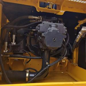 Moteur hydraulique de haute qualité pour pelle sur chenilles PC350-8 de 20,2 tonnes, avec garantie d'un an - Product Image 4