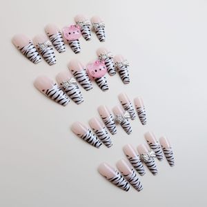 <span class=keywords><strong>Uñas</strong></span> postizas largas y <span class=keywords><strong>cuadradas</strong></span> a la moda con diseño de cebra y motivo de Hello Kitty, estilo audaz para la estética Y2K y estilo Harajuku. - Product Image 4
