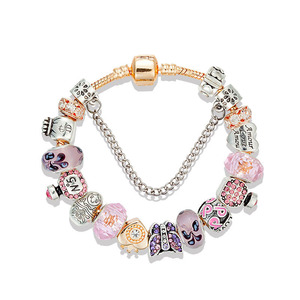 <span class=keywords><strong>Pulsera</strong></span> europea DIY con cadena de serpiente dorada, cadena de seguridad, cuentas <span class=keywords><strong>Chamilia</strong></span> rosas y colgante de corazón LOVE de cristal completo - Product Image 3