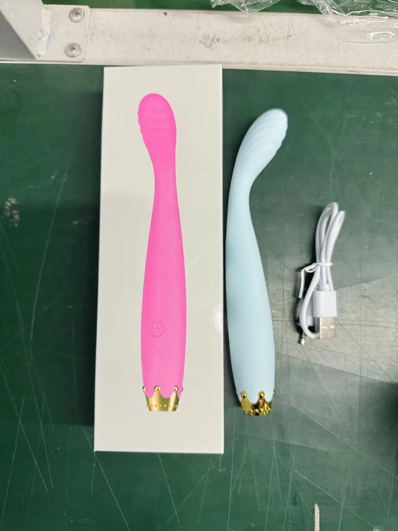 AV-Stift-Massage Dildo Vibrator G-Punkt Stift Vibrator Klitoris-Stimulator Sex-Spielzeug für Damen