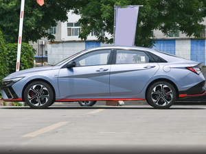 2025 Venta caliente Elantra Sedan China Hyun-dai Elantra 1.5L CVT Sedan Nuevo modelo Gasolina Sedan Precio bajo Envío rápido a la venta - Product Image 3