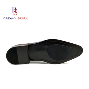Chaussures de mariage formelles pour hommes en cuir véritable de luxe vintage de haute qualité, faites à la main, à trois couleurs, avec logo personnalisé - Product Image 3