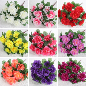 Bouquet de camélias artificiels, fleurs en plastique hautement réalistes pour la décoration du jardin, 30g, aucun entretien requis - Product Image 4