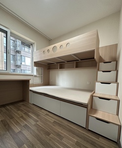 Letto a Castello Personalizzato per Piccoli Appartamenti, Comodo Letto in Legno con Contenitore per Camera da Letto, Design Moderno - Product Image 2