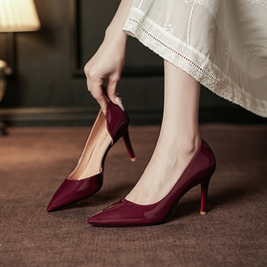 Zapatos de Tacón Alto para Mujer, Modelo 8001G, Punta en Pico, Tacón de Aguja, Charol, Suela Roja, Formales - Product Image 3