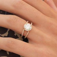 Bague de fiançailles éternité à double tige en argent 925 avec zircon cubique brillant rond de luxe personnalisé en gros