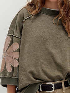 <span class=keywords><strong>Felpa</strong></span> Oversize Personalizzabile con Lavaggio Minerale, Patchwork Floreale con Cuciture a Vista, Maniche a 3/4, Spalle Cadenti, Stile Grunge - Product Image 2
