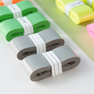 Pagaie de pickleball pour <span class=keywords><strong>badminton</strong></span> et tennis personnalisée Sensation de la main douce Ruban adhésif PU Surgrip pour tennis Pickleball - Product Image 5