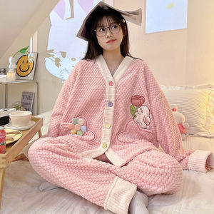 Pyjama dessin animé en velours rose pour filles automne et hiver avec velours et ensemble épais nouveau vêtement de maison chaud en flanelle - Product Image 2