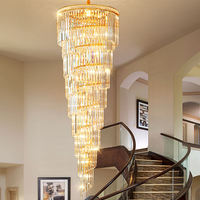 Suspension de décoration pour hôtel lustre en cristal extra large et longue spirale luxe pour Villa Stair