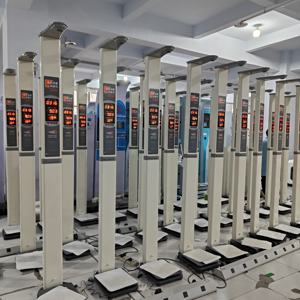 Balance de pesée et de mesure de la taille pour <span class=keywords><strong>centre</strong></span> <span class=keywords><strong>médical</strong></span>, machine de mesure de la taille et du poids à ultrasons multilingue - Product Image 5