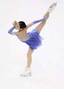 Robe de patinage artistique personnalisée tenues de robe de patinage sur glace pour femmes et filles vêtements de <span class=keywords><strong>danse</strong></span> d'entraînement dégradé de bleu faits à la main cristal <span class=keywords><strong>classique</strong></span> - Product Image 6