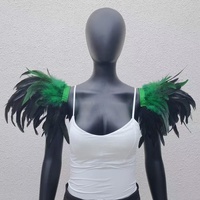 Accessoires de fête d'Halloween de haute qualité, variété de châles en plumes de couleurs différentes pour costumes ailés