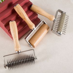 Rullo Tagliapasta in Acciaio Inox con Manico in Legno <span class=keywords><strong>per</strong></span> Torte, Pizza, Pane, Beef Wellington e Impasti - Product Image 2