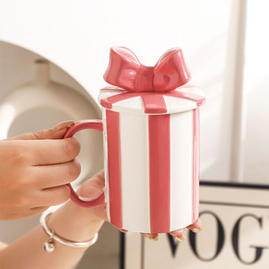 New Product Aesthetic Coffee Cup Cute Bow Lid Ceramic Mug for Girls - Product Image 3