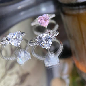 Bague Cœur Rose Minimaliste Européenne et Américaine avec Diamant Simulé 8mm, Bague Légère de Luxe Douce et <span class=keywords><strong>Petite</strong></span> pour Femme - Product Image 4